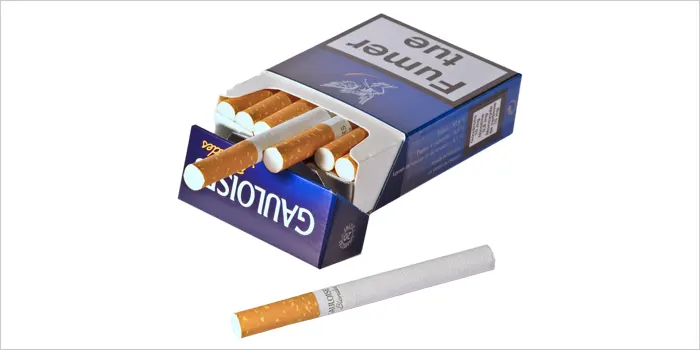 開封されているタバコの画像